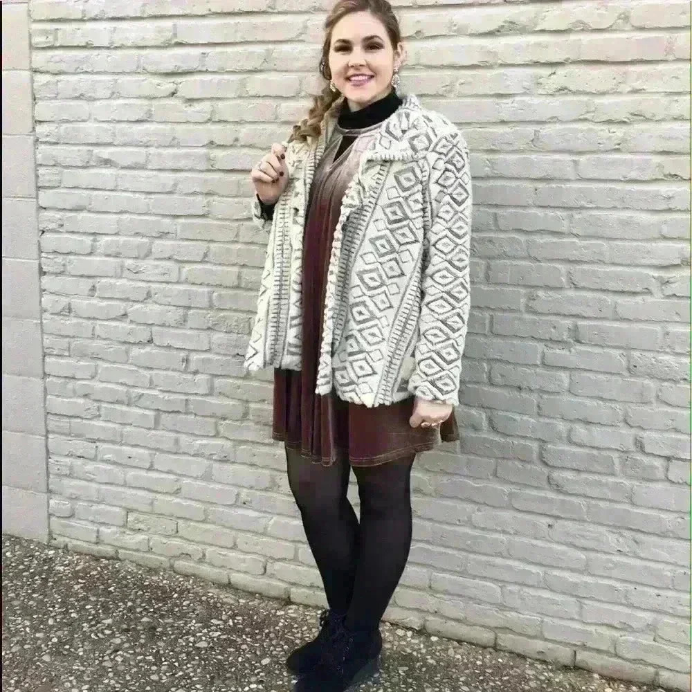 Embroidery jacket - Picture 4 of 5